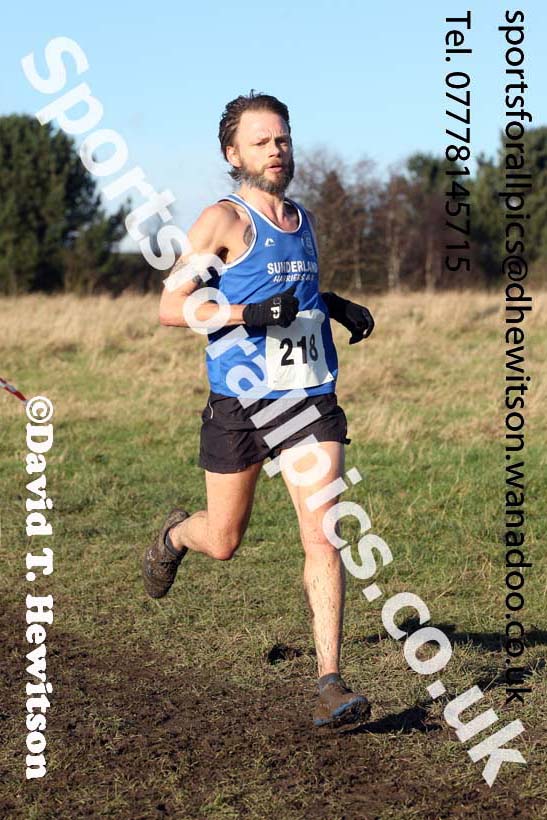 Mens masters 35s to 64s North Eastern Masters, Wallsend. Photo: David T. Hewitson/Sports for All Pics